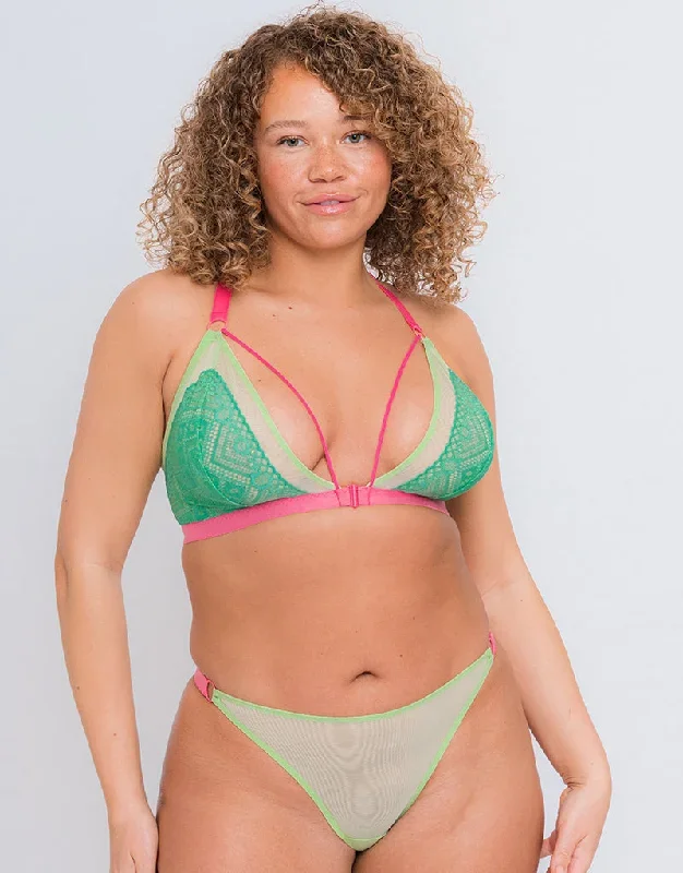 curvy-kate-front-and-centre-brazilian-mint-pink