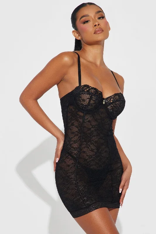 Eternal Passion Lace Chemise - Black