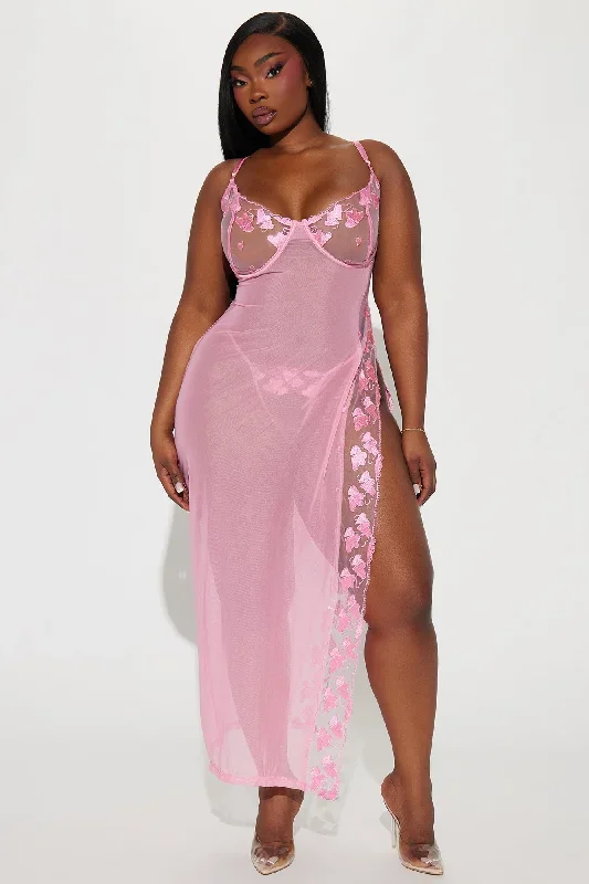 heart-flutters-lace-maxi-gown-babydoll-pink