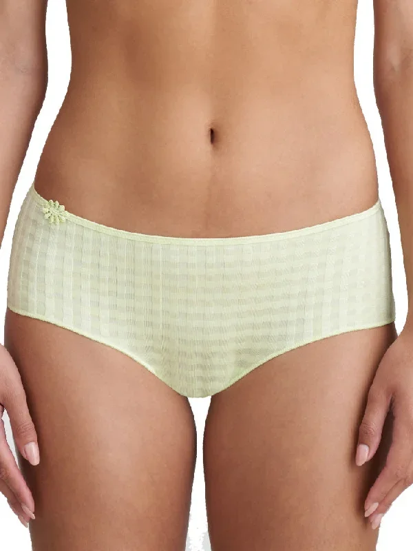 Avero Short