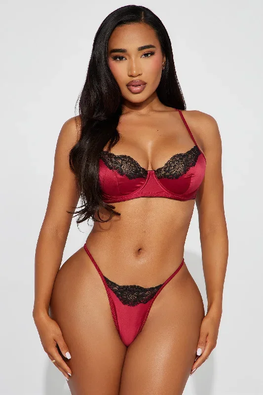 Mutual Attraction Satin 2 Piece Set - Red