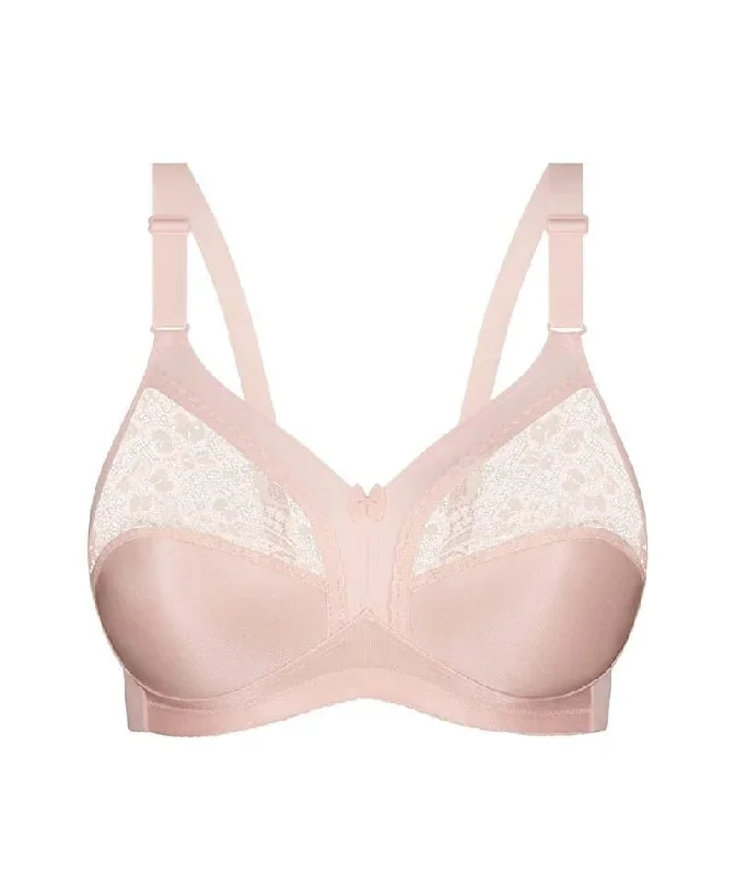 triumph-kiss-of-cotton-wire-free-bra-fresh-powder