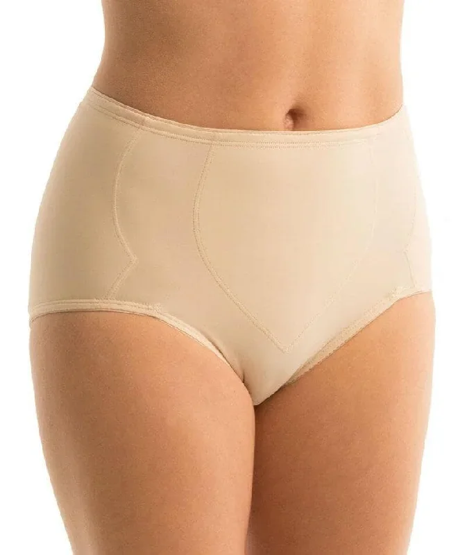 Triumph Minimiser Hips Panty - Teint