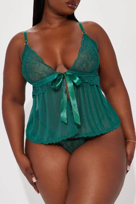 yours-tonight-lace-babydoll-green